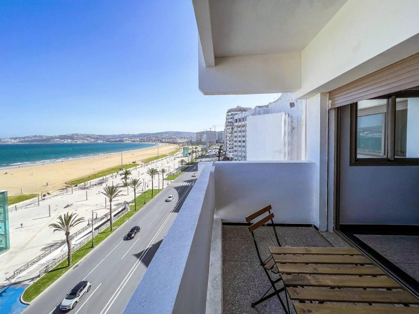 Cozy 3-bedroom With Frontal Ocean-view Tanger